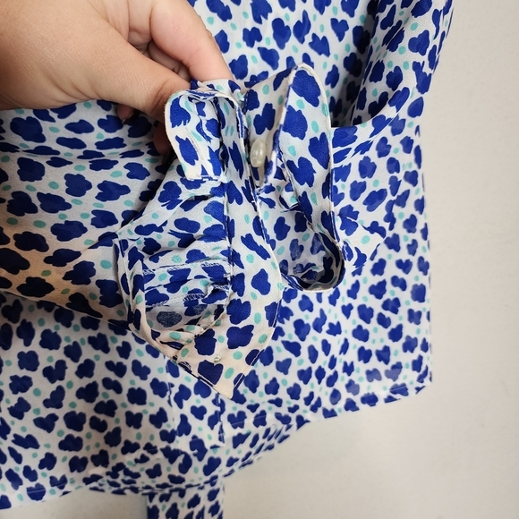 Vintage Givenchy 2-Peice skirt and blouse set.  Blue green white.  Size 6/8. - Picture 10 of 16